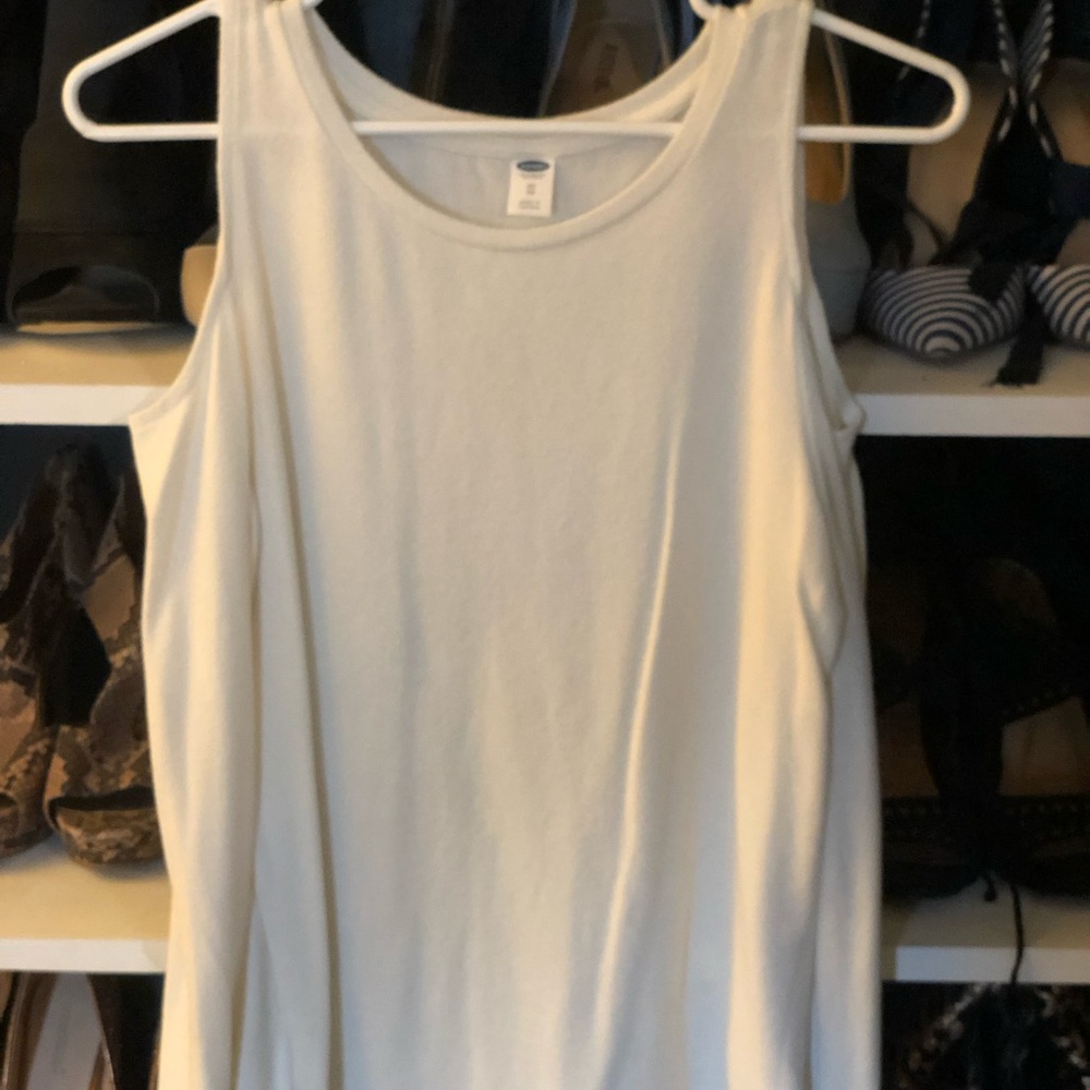 Old Navy XS white top